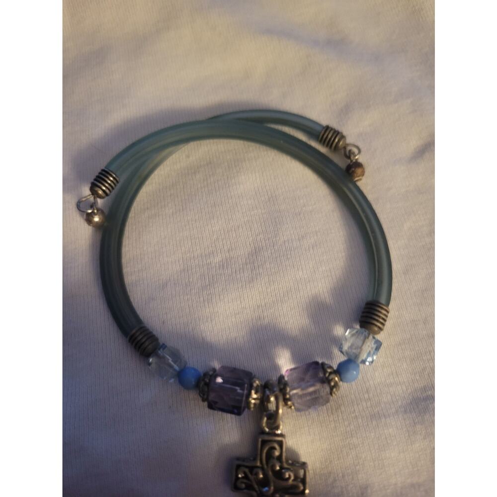 Cross Bracelet Brushed Silver-Tone blue purple beads flex strap slip on - Picture 4 of 5